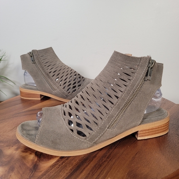 Diba Olive Green Suede Open Weave Peep-Toe Ankle Boots Sandals Size 8 Booties - Picture 4 of 16